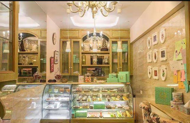 Melting Morsels Ambiance